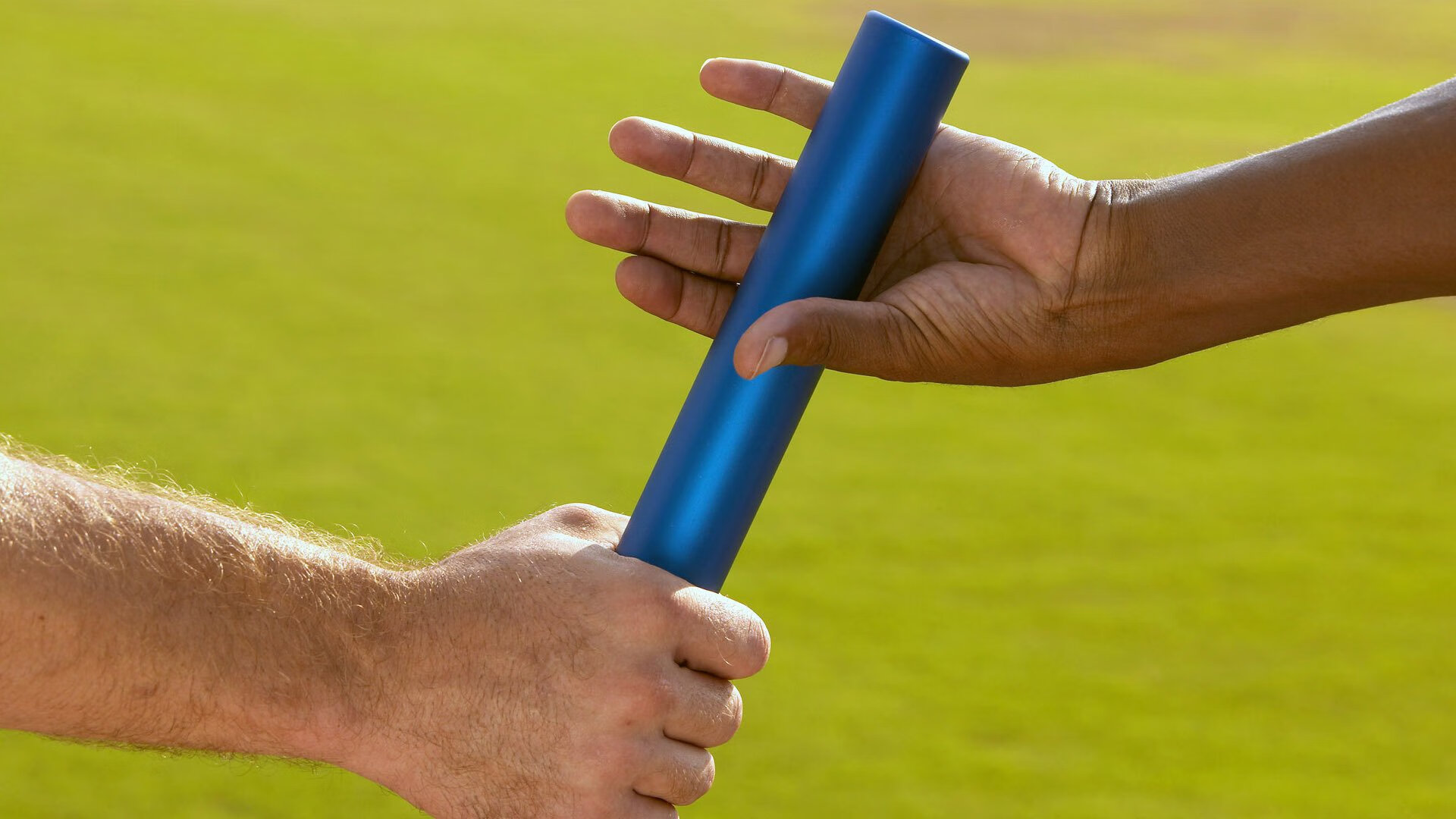 _极地冰雪运动体验馆:都市中的白色奇迹_,极地冰镇