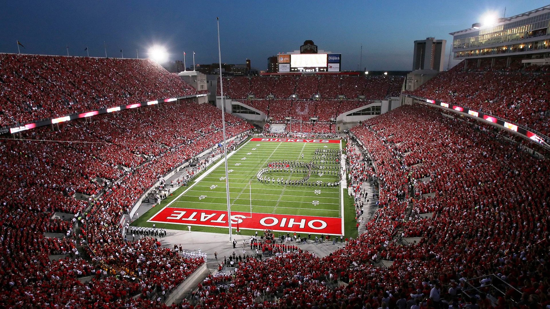 九游会-终场“绝杀英雄”点燃比赛的巅峰瞬间